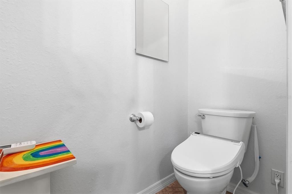 Active With Contract: $425,000 (3 beds, 3 baths, 2091 Square Feet)