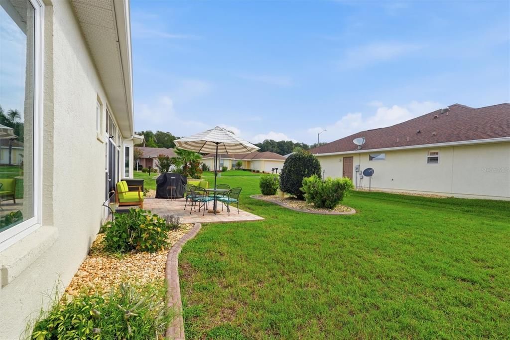 Active With Contract: $425,000 (3 beds, 3 baths, 2091 Square Feet)