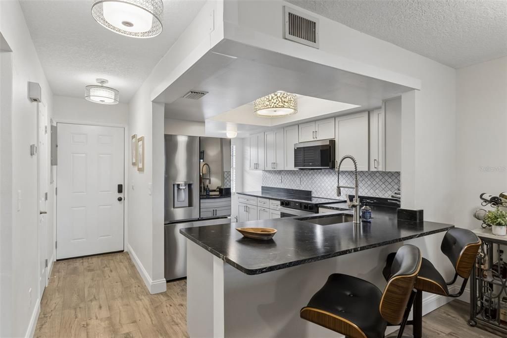En Venta: $231,900 (2 camas, 2 baños, 956 Pies cuadrados)