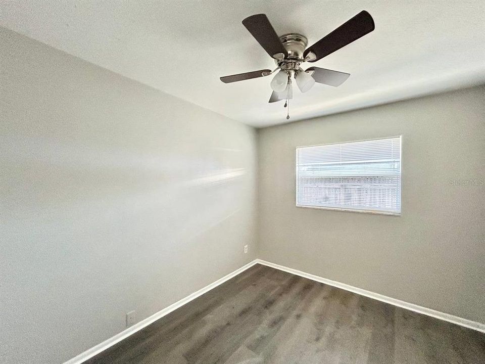 В аренду: $1,950 (4 спален, 1 ванн, 1300 Квадратных фут)