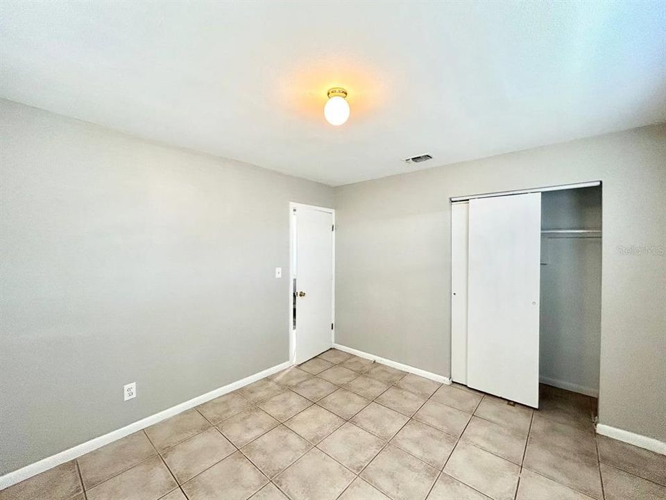 В аренду: $1,950 (4 спален, 1 ванн, 1300 Квадратных фут)