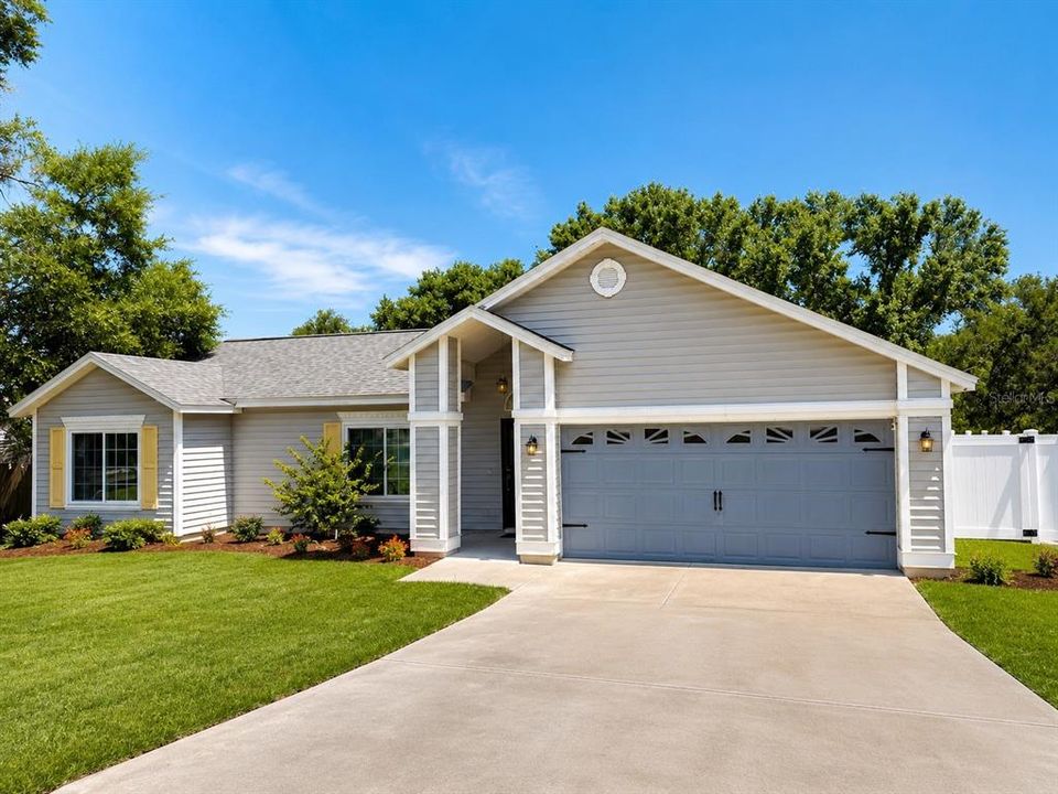 En Venta: $429,900 (3 camas, 2 baños, 1752 Pies cuadrados)