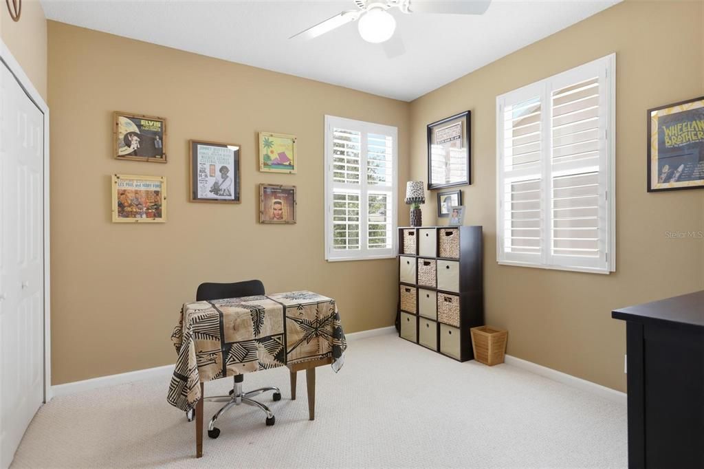For Sale: $479,900 (4 beds, 2 baths, 3003 Square Feet)