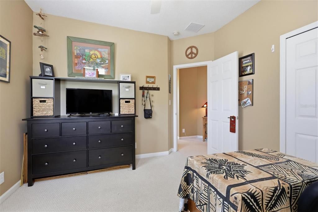 For Sale: $479,900 (4 beds, 2 baths, 3003 Square Feet)