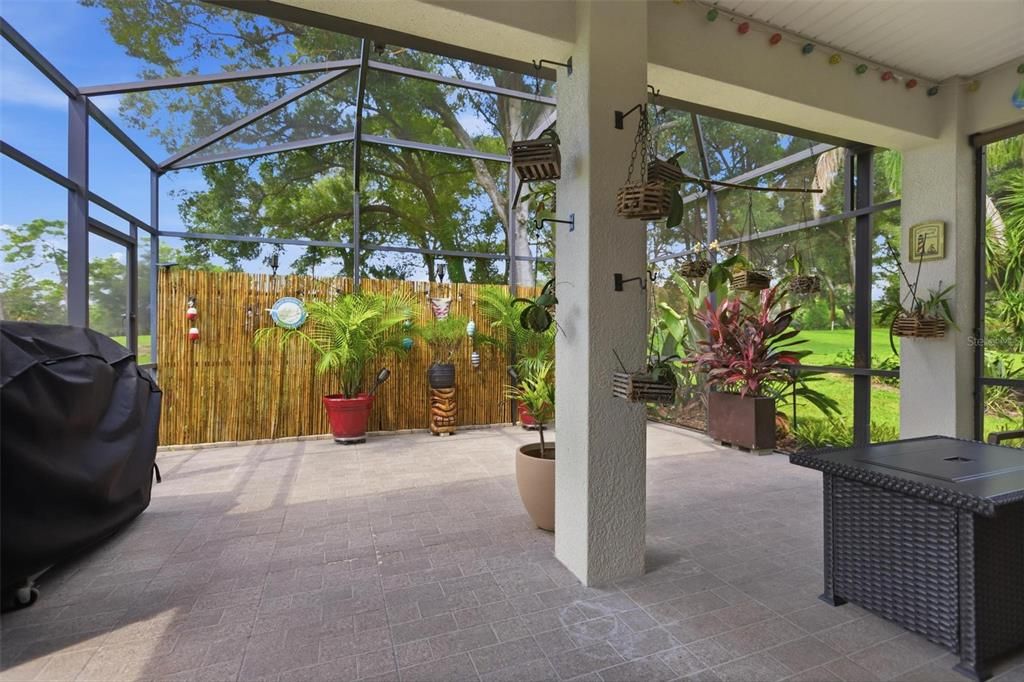 For Sale: $479,900 (4 beds, 2 baths, 3003 Square Feet)
