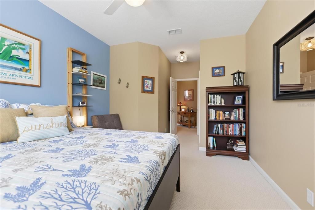 For Sale: $479,900 (4 beds, 2 baths, 3003 Square Feet)