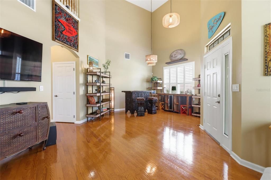 For Sale: $479,900 (4 beds, 2 baths, 3003 Square Feet)