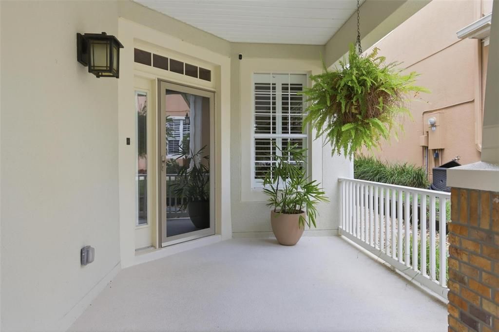 For Sale: $479,900 (4 beds, 2 baths, 3003 Square Feet)
