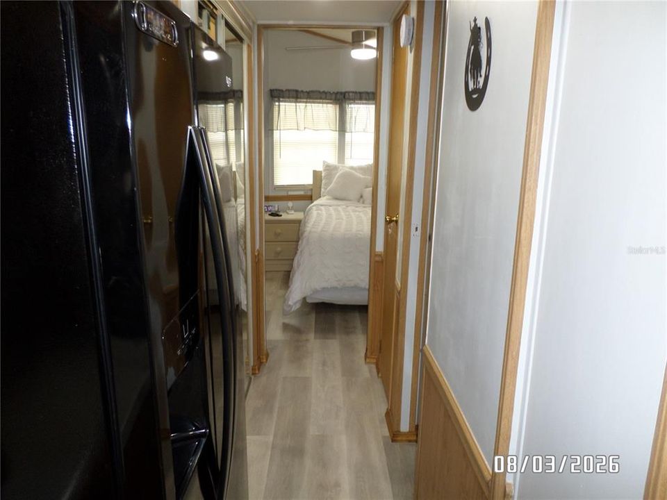 На продажу: $269,000 (2 спален, 1 ванн, 912 Квадратных фут)