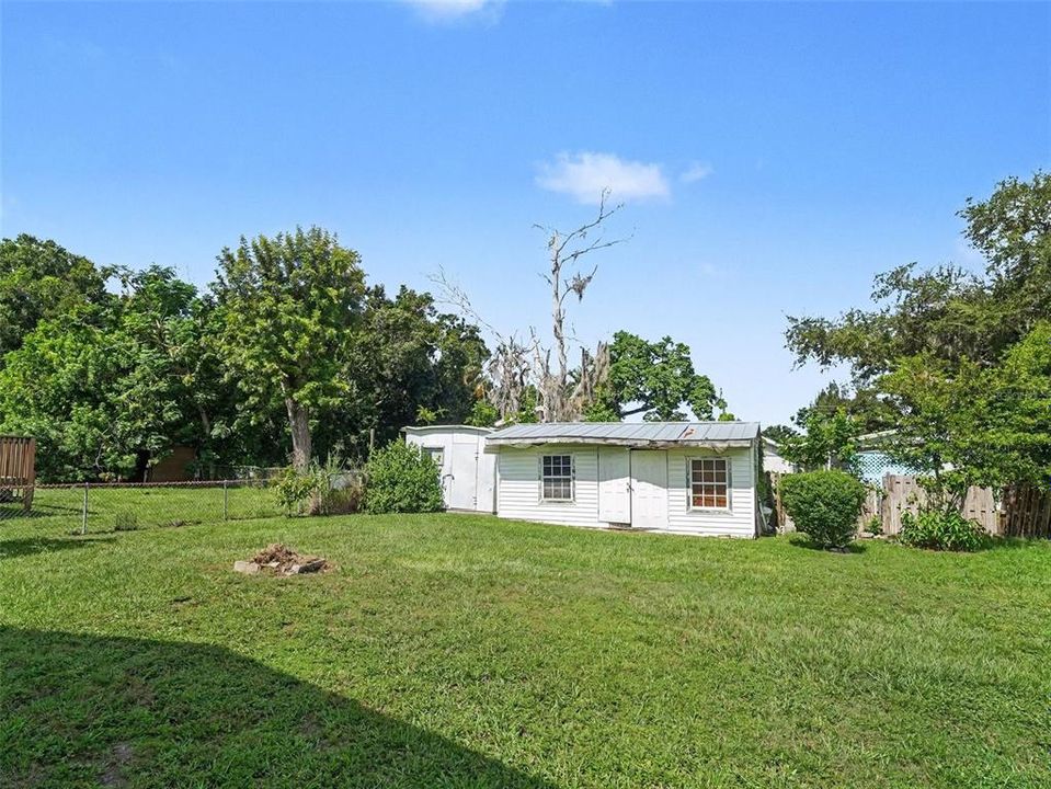 For Sale: $264,990 (2 beds, 2 baths, 1156 Square Feet)