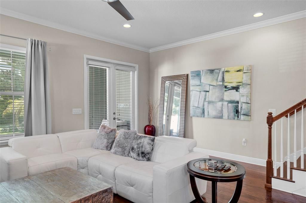 For Rent: $6,000 (3 beds, 2 baths, 2065 Square Feet)