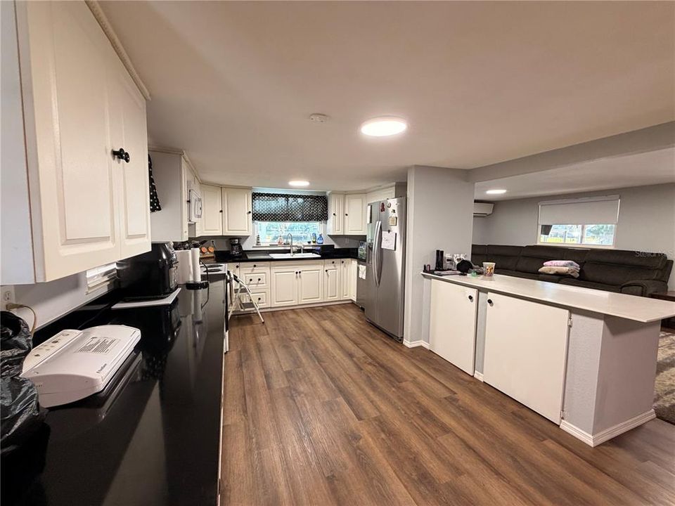 En Venta: $395,000 (3 camas, 2 baños, 1152 Pies cuadrados)