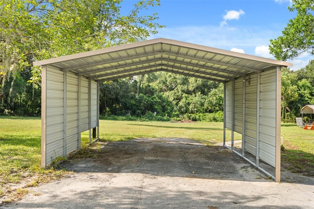 For Sale: $525,000 (2 beds, 2 baths, 1101 Square Feet)