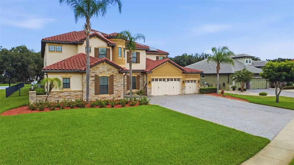 En Venta: $1,375,000 (6 camas, 5 baños, 5193 Pies cuadrados)