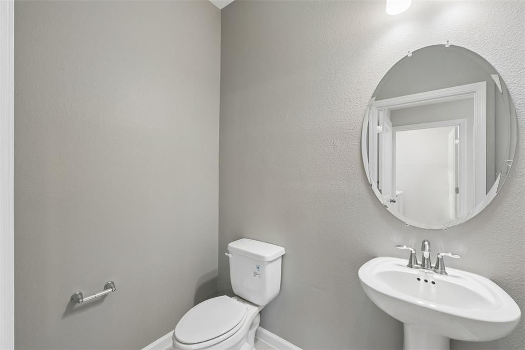 For Rent: $2,500 (3 beds, 2 baths, 1688 Square Feet)