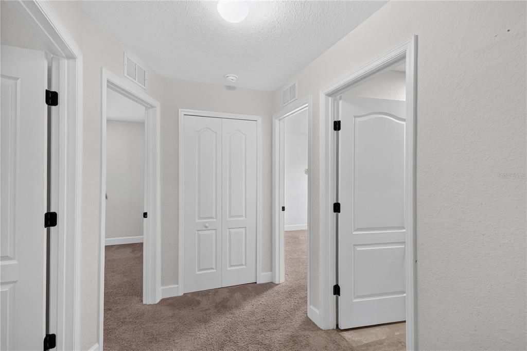 В аренду: $2,300 (4 спален, 2 ванн, 2033 Квадратных фут)