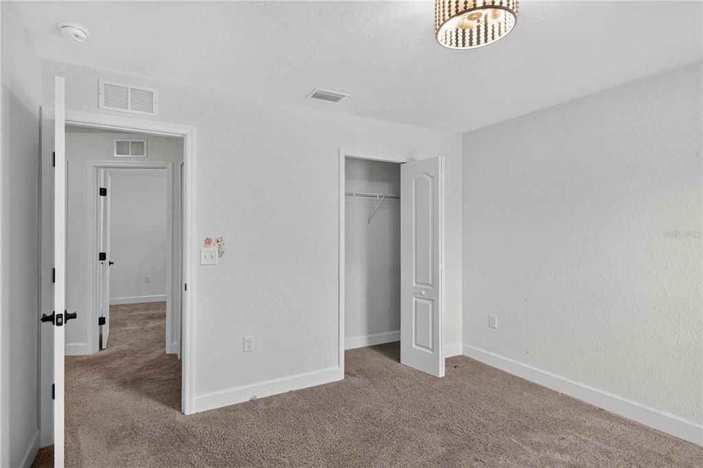 В аренду: $2,300 (4 спален, 2 ванн, 2033 Квадратных фут)