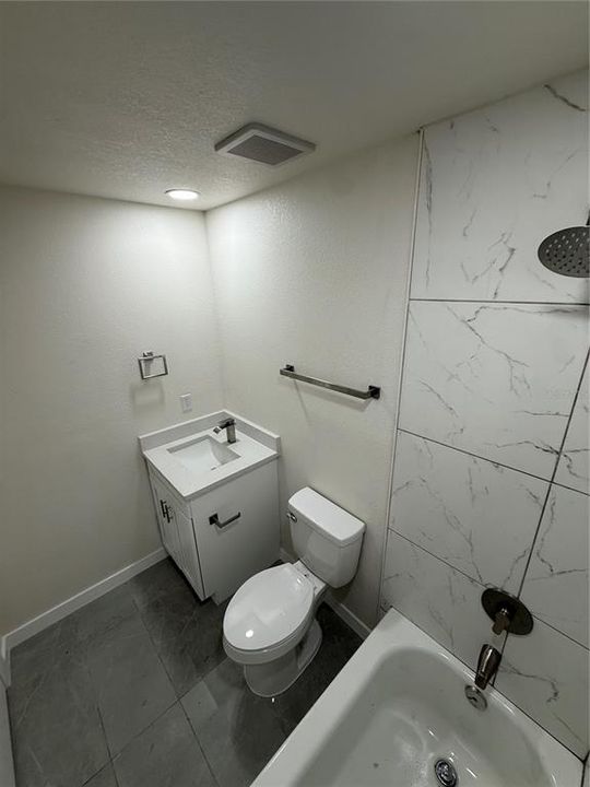 В аренду: $1,700 (3 спален, 2 ванн, 864 Квадратных фут)