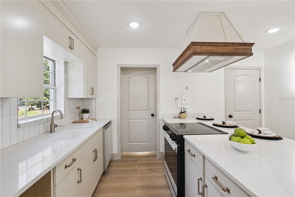 En Venta: $484,900 (3 camas, 2 baños, 1188 Pies cuadrados)