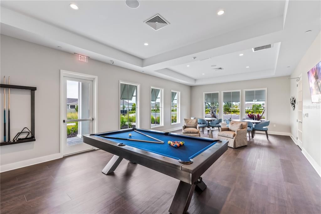 For Sale: $299,375 (3 beds, 2 baths, 1543 Square Feet)