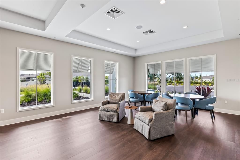 For Sale: $299,375 (3 beds, 2 baths, 1543 Square Feet)