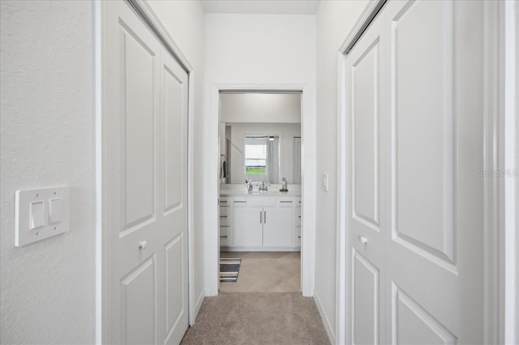 For Rent: $2,300 (3 beds, 2 baths, 1301 Square Feet)