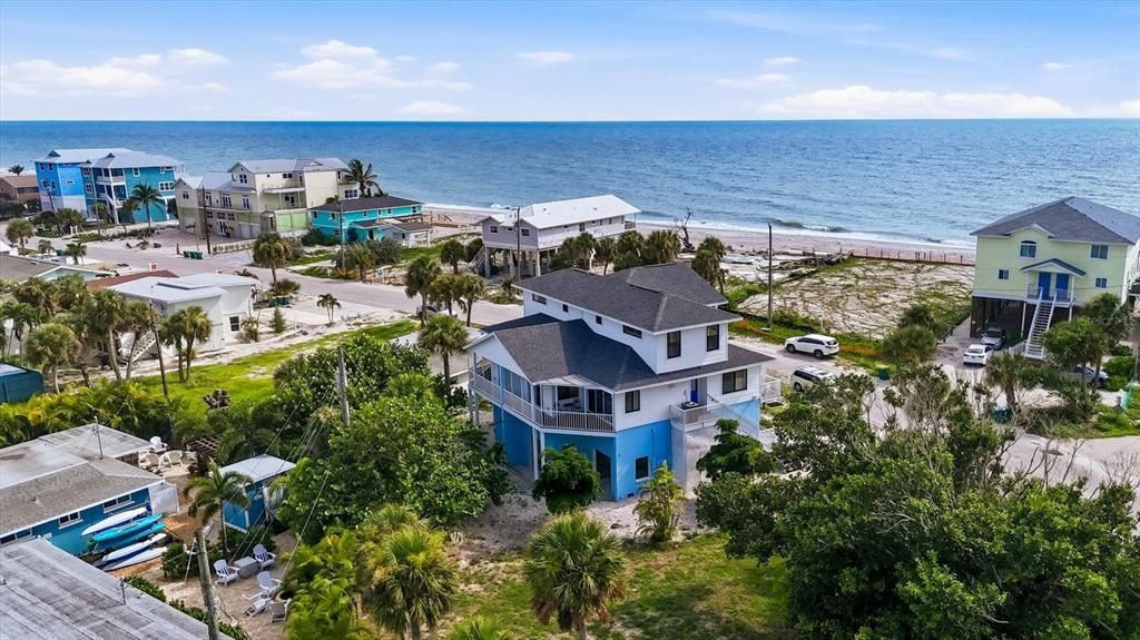 For Sale: $1,499,000 (4 beds, 0 baths, 2652 Square Feet)