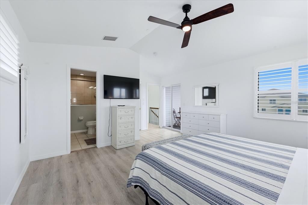 For Sale: $1,499,000 (4 beds, 0 baths, 2652 Square Feet)