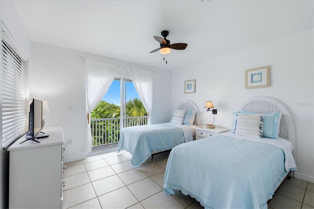 For Sale: $1,499,000 (4 beds, 0 baths, 2652 Square Feet)
