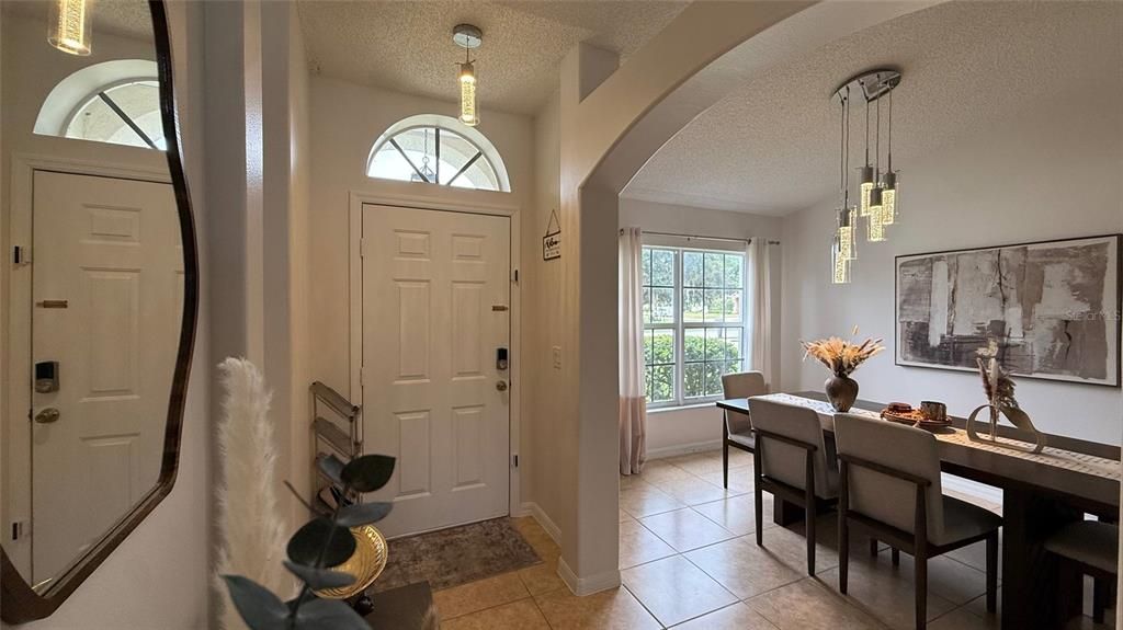 For Rent: $2,300 (3 beds, 2 baths, 1585 Square Feet)