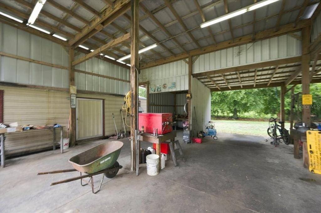Activo con contrato: $350,000 (3 camas, 2 baños, 1248 Pies cuadrados)