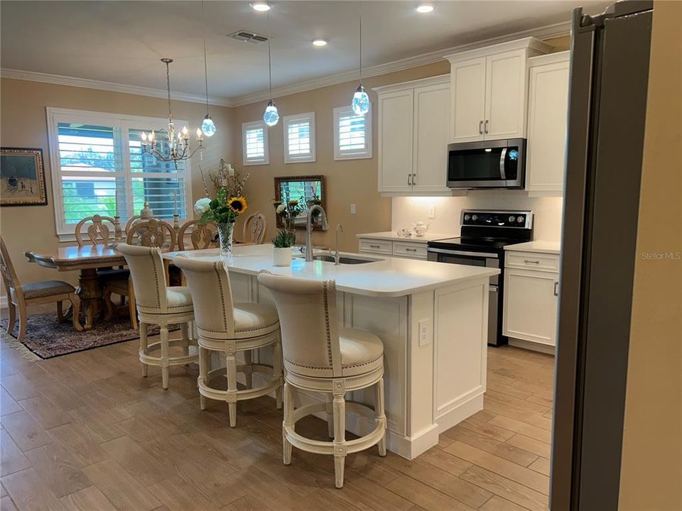 For Sale: $619,900 (4 beds, 2 baths, 2023 Square Feet)