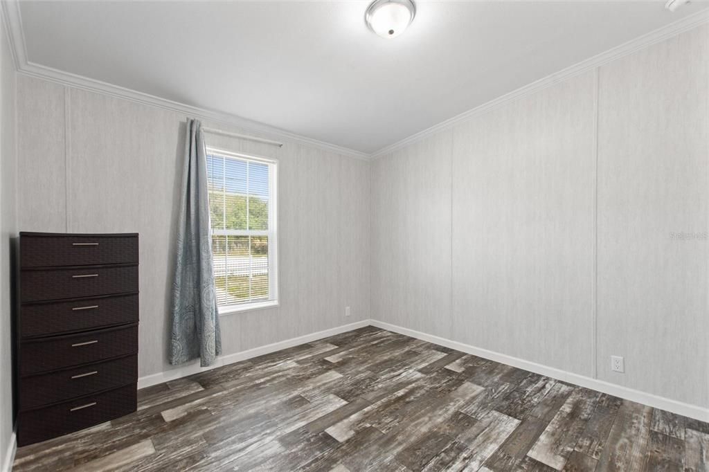 На продажу: $299,900 (3 спален, 2 ванн, 1680 Квадратных фут)