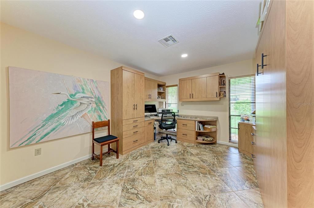 For Sale: $559,000 (3 beds, 2 baths, 2038 Square Feet)