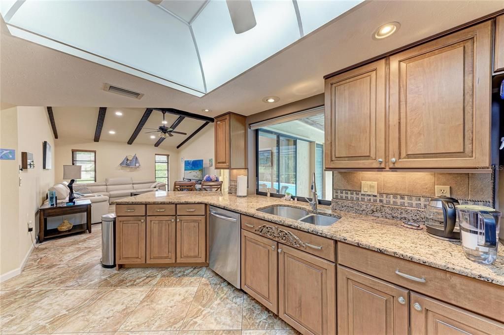 For Sale: $559,000 (3 beds, 2 baths, 2038 Square Feet)