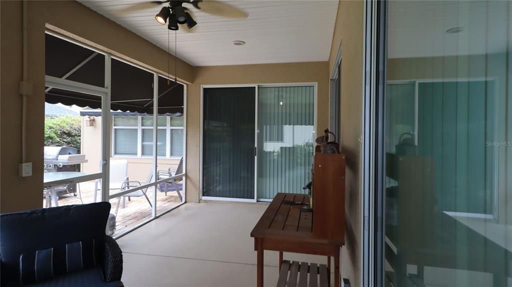 En Venta: $374,750 (3 camas, 2 baños, 2413 Pies cuadrados)
