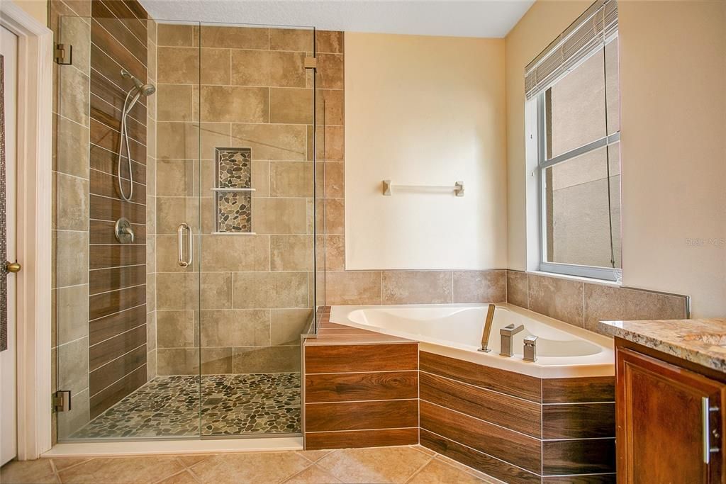 В аренду: $2,795 (3 спален, 2 ванн, 1668 Квадратных фут)
