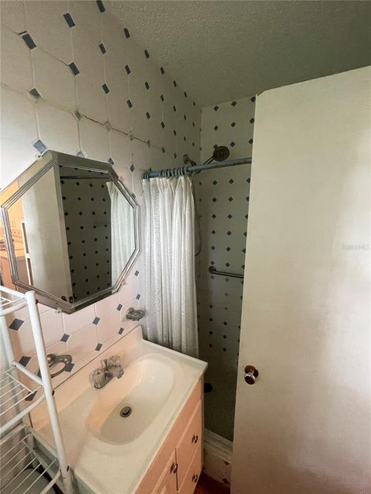 For Sale: $338,000 (2 beds, 2 baths, 1160 Square Feet)