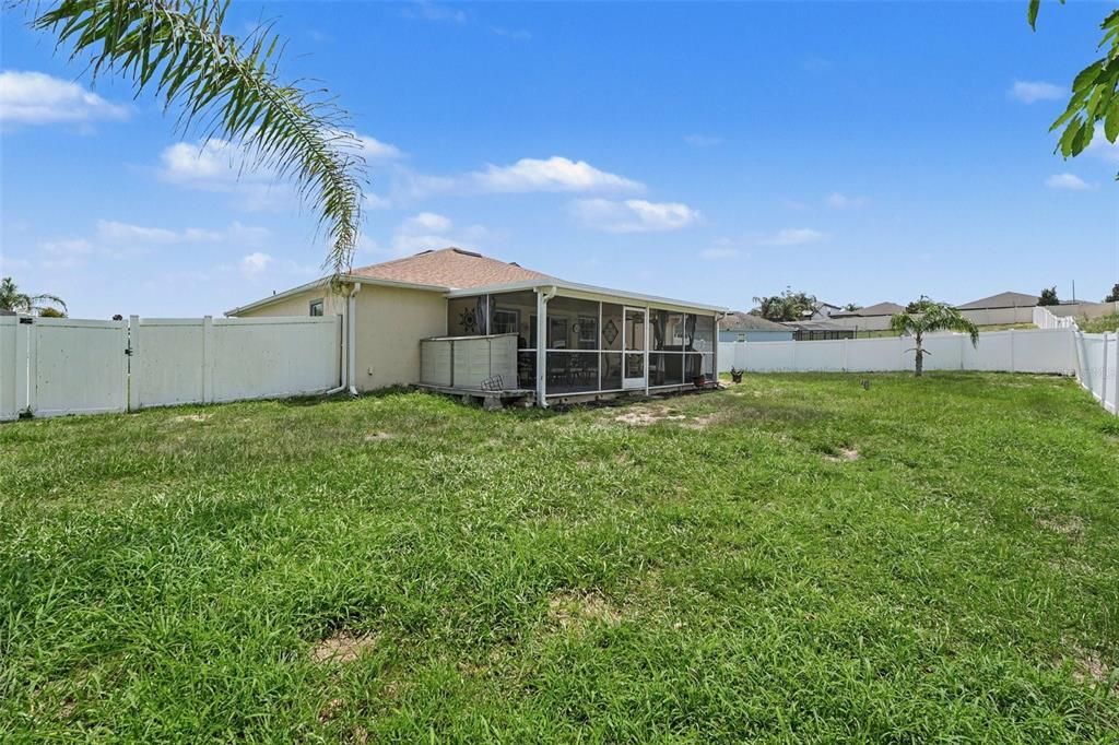 На продажу: $325,000 (3 спален, 2 ванн, 1771 Квадратных фут)