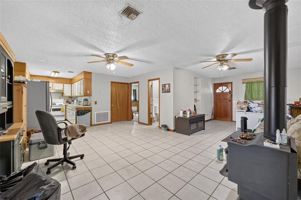 En Venta: $229,999 (2 camas, 2 baños, 1276 Pies cuadrados)