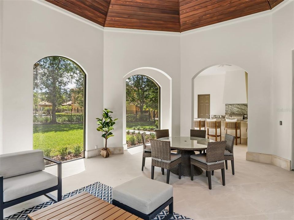 For Sale: $6,650,000 (5 beds, 5 baths, 6970 Square Feet)