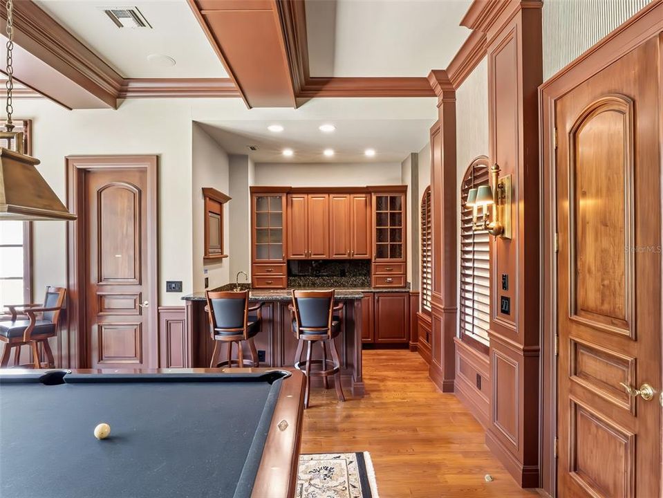 For Sale: $6,650,000 (5 beds, 5 baths, 6970 Square Feet)