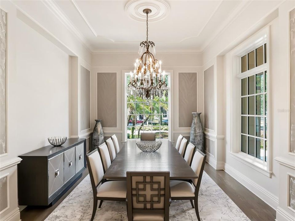 For Sale: $6,650,000 (5 beds, 5 baths, 6970 Square Feet)