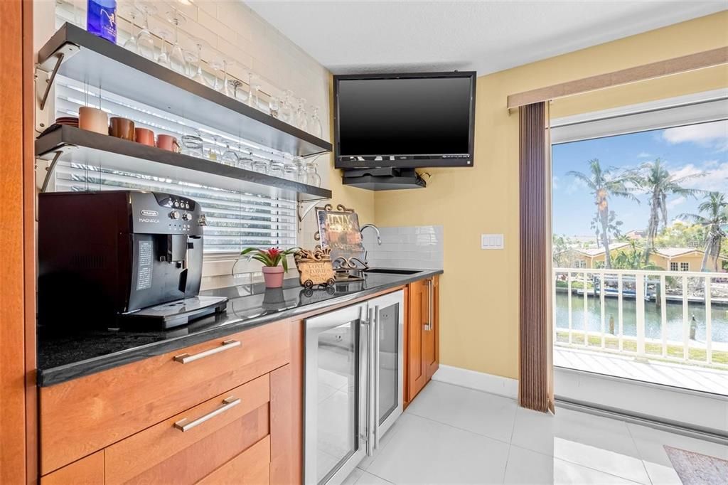 En Venta: $2,999,999 (6 camas, 5 baños, 4676 Pies cuadrados)