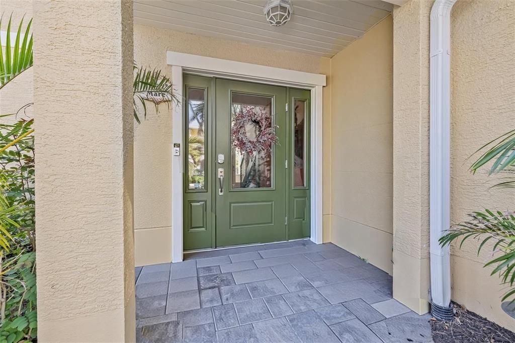 En Venta: $2,999,999 (6 camas, 5 baños, 4676 Pies cuadrados)