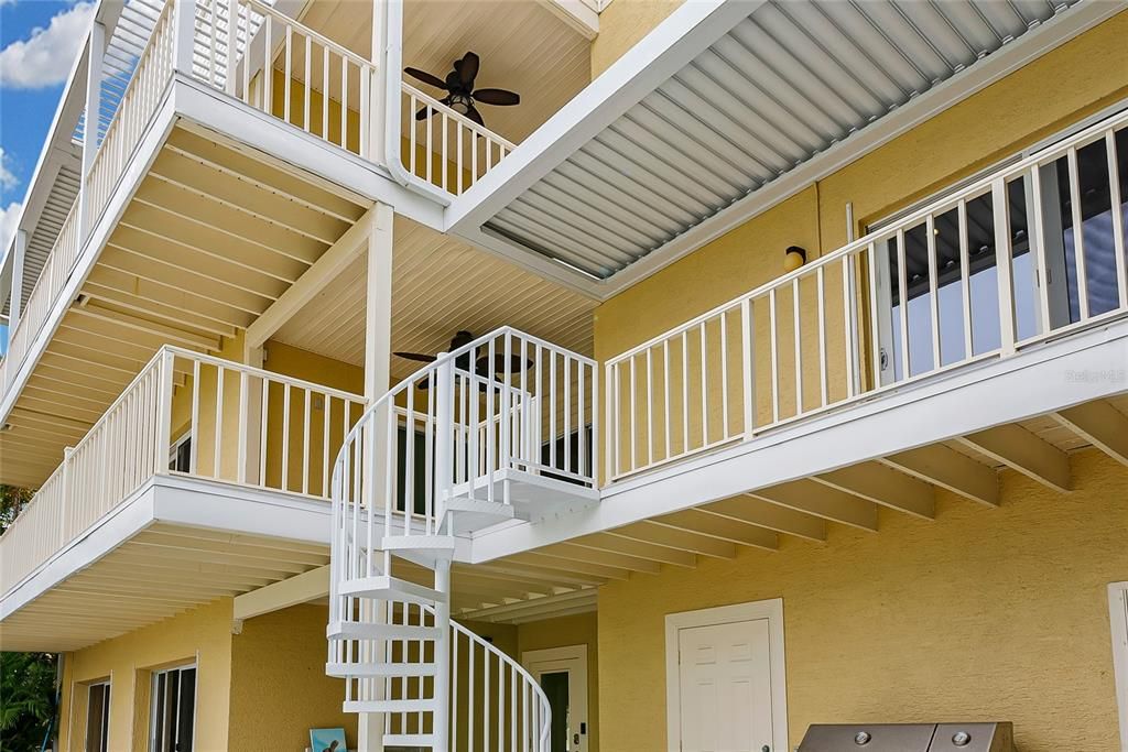 En Venta: $2,999,999 (6 camas, 5 baños, 4676 Pies cuadrados)
