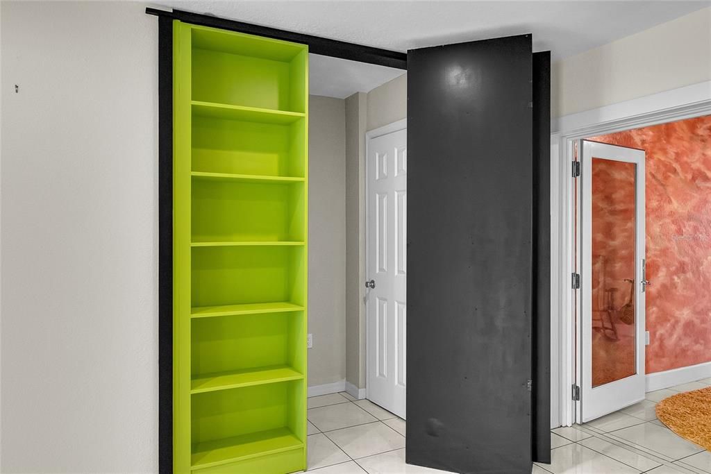 En Venta: $2,999,999 (6 camas, 5 baños, 4676 Pies cuadrados)