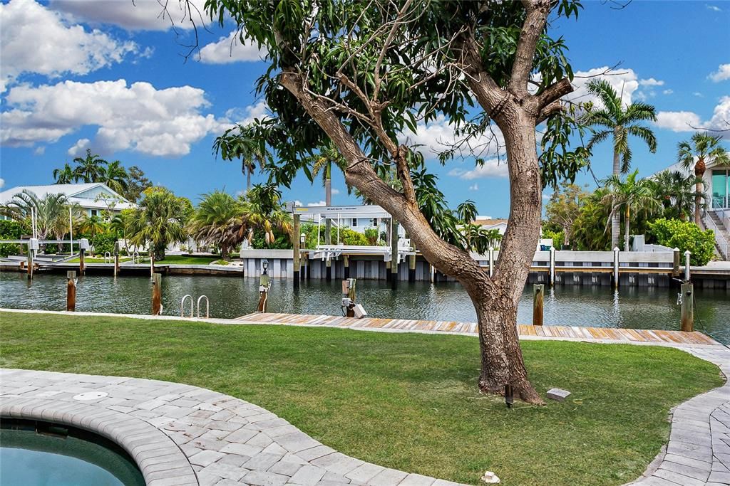 En Venta: $2,999,999 (6 camas, 5 baños, 4676 Pies cuadrados)