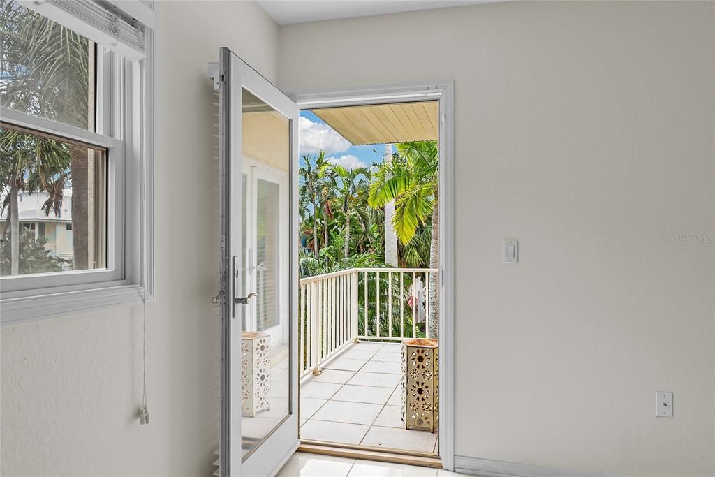 En Venta: $2,999,999 (6 camas, 5 baños, 4676 Pies cuadrados)