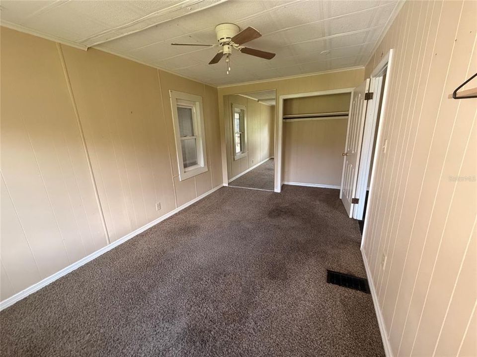 В аренду: $1,200 (2 спален, 1 ванн, 750 Квадратных фут)
